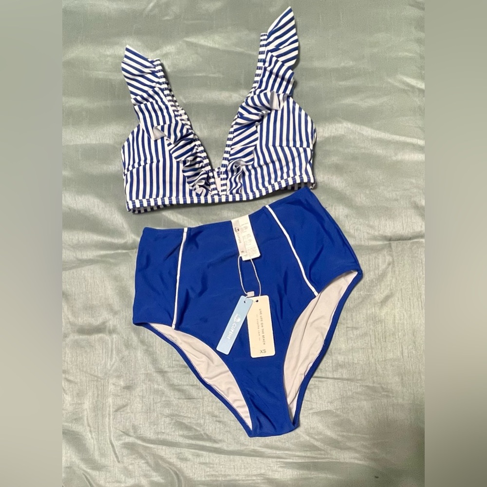 NWT Size XS CUPSHE Two-Piece High Waist Bikini
